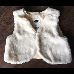 Old Navy Toddler Girl Faux Fur Vest